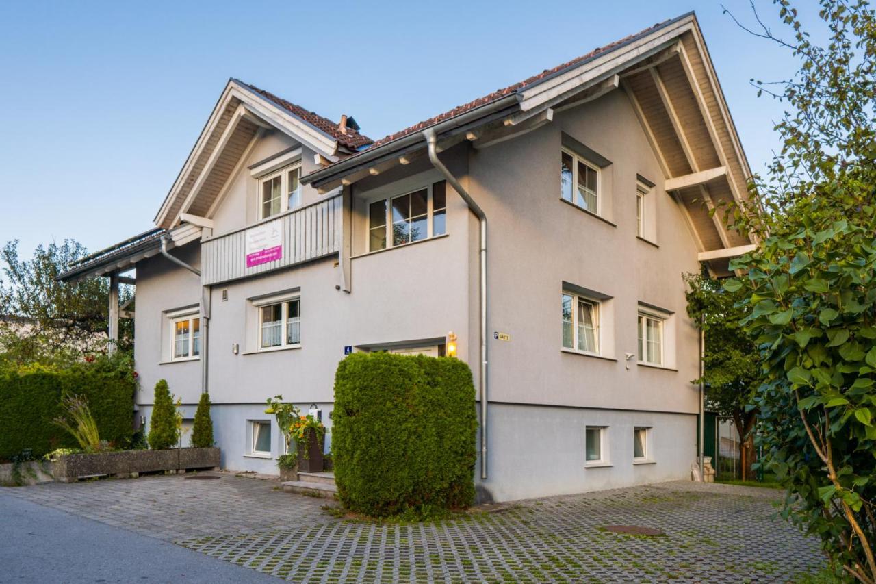 Armonia Altach, 2-6 P, 2 Schlafzimmer, Kueche, Parkplatz, Balkon, Wifi, Garten, Stellplatz Fuer Ski Dış mekan fotoğraf
